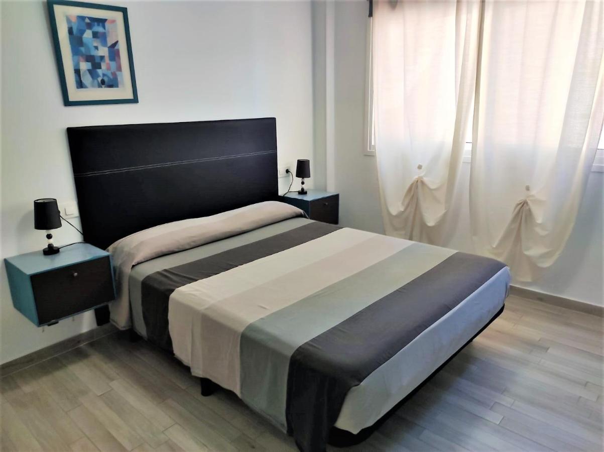 Cris Sol Apartments Лос Кристианос Екстериор снимка