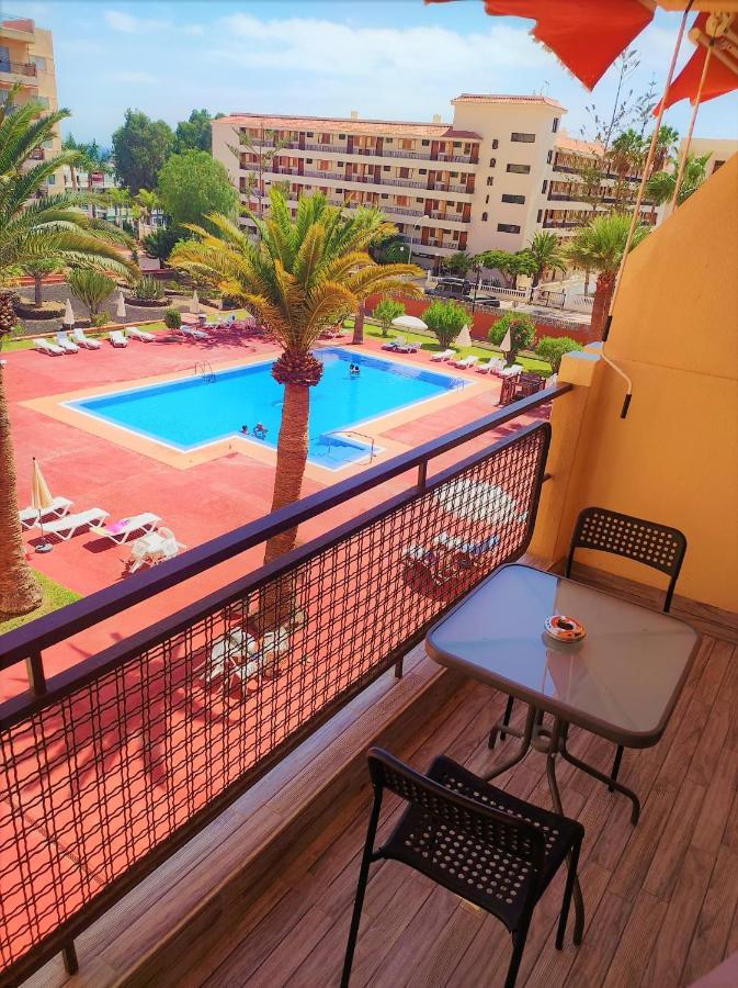 Cris Sol Apartments Лос Кристианос Екстериор снимка