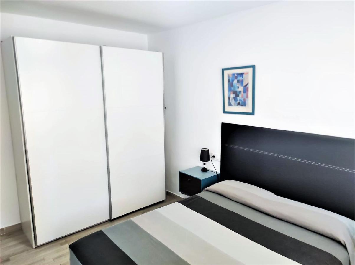 Cris Sol Apartments Лос Кристианос Екстериор снимка