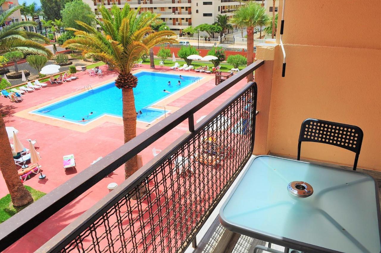 Cris Sol Apartments Лос Кристианос Екстериор снимка