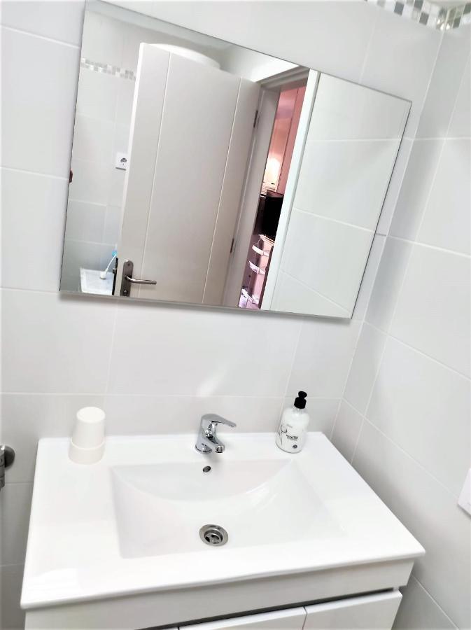 Cris Sol Apartments Лос Кристианос Екстериор снимка